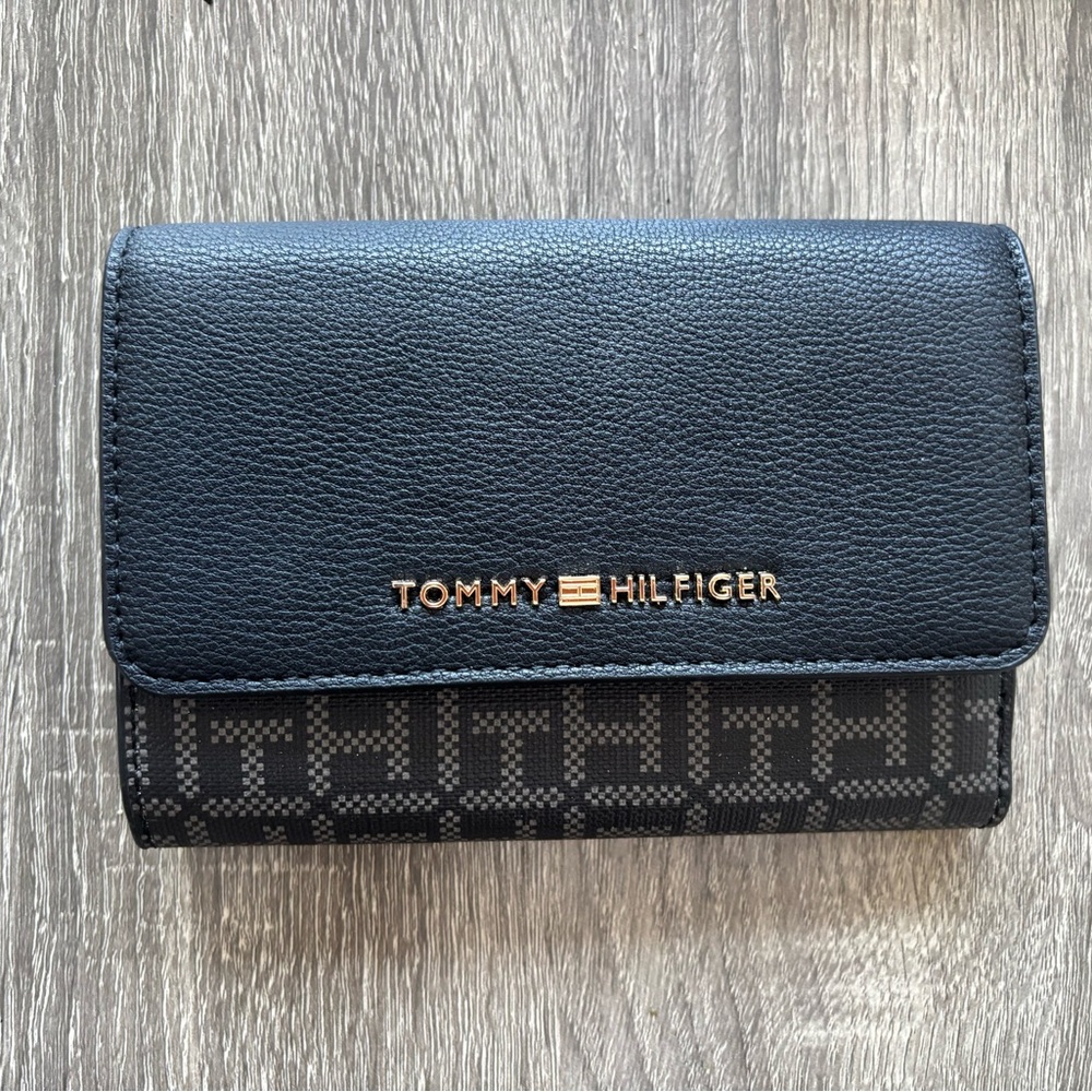 Tommy Hilfiger Wallet